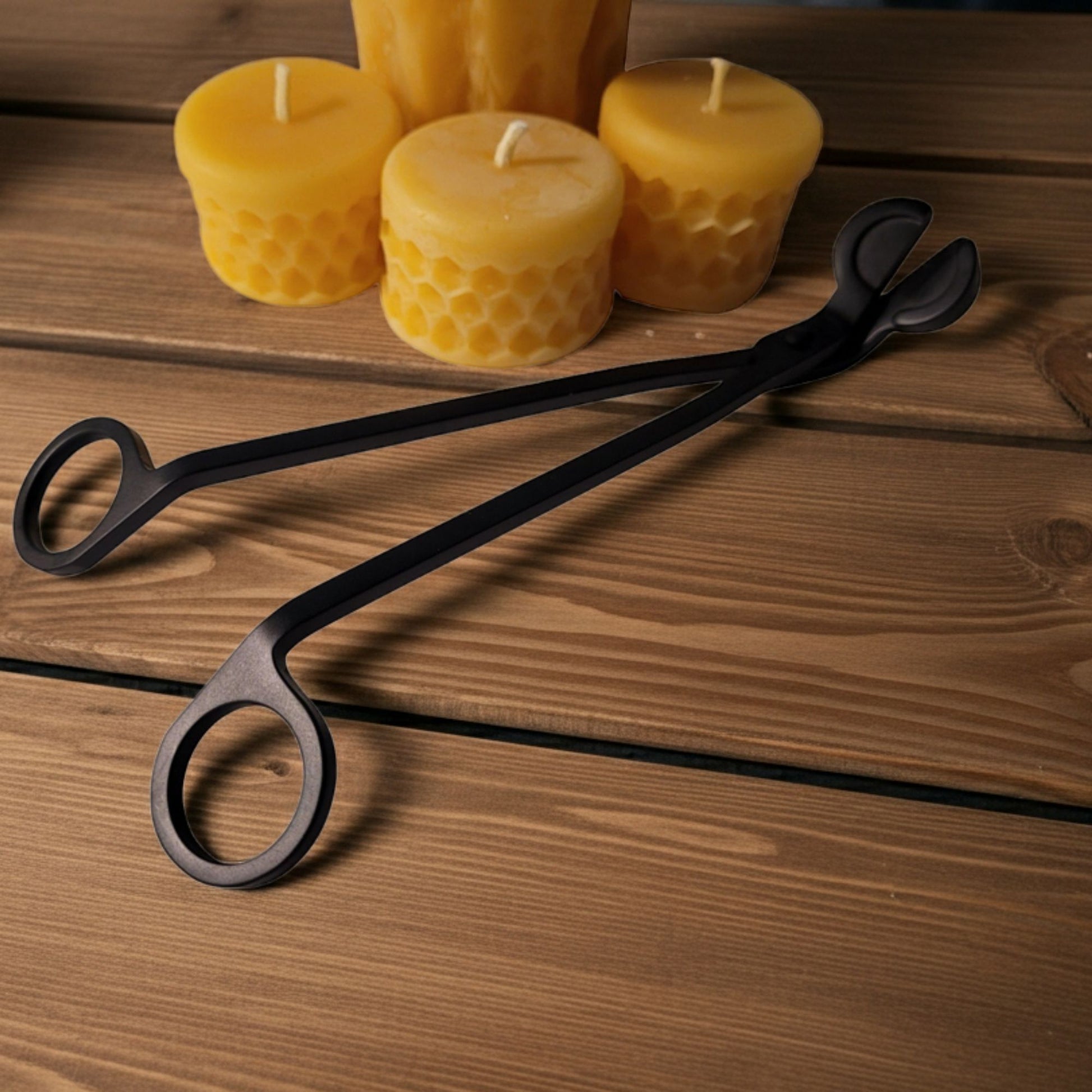 soot-free-beeswax-candle-trimmer-tool