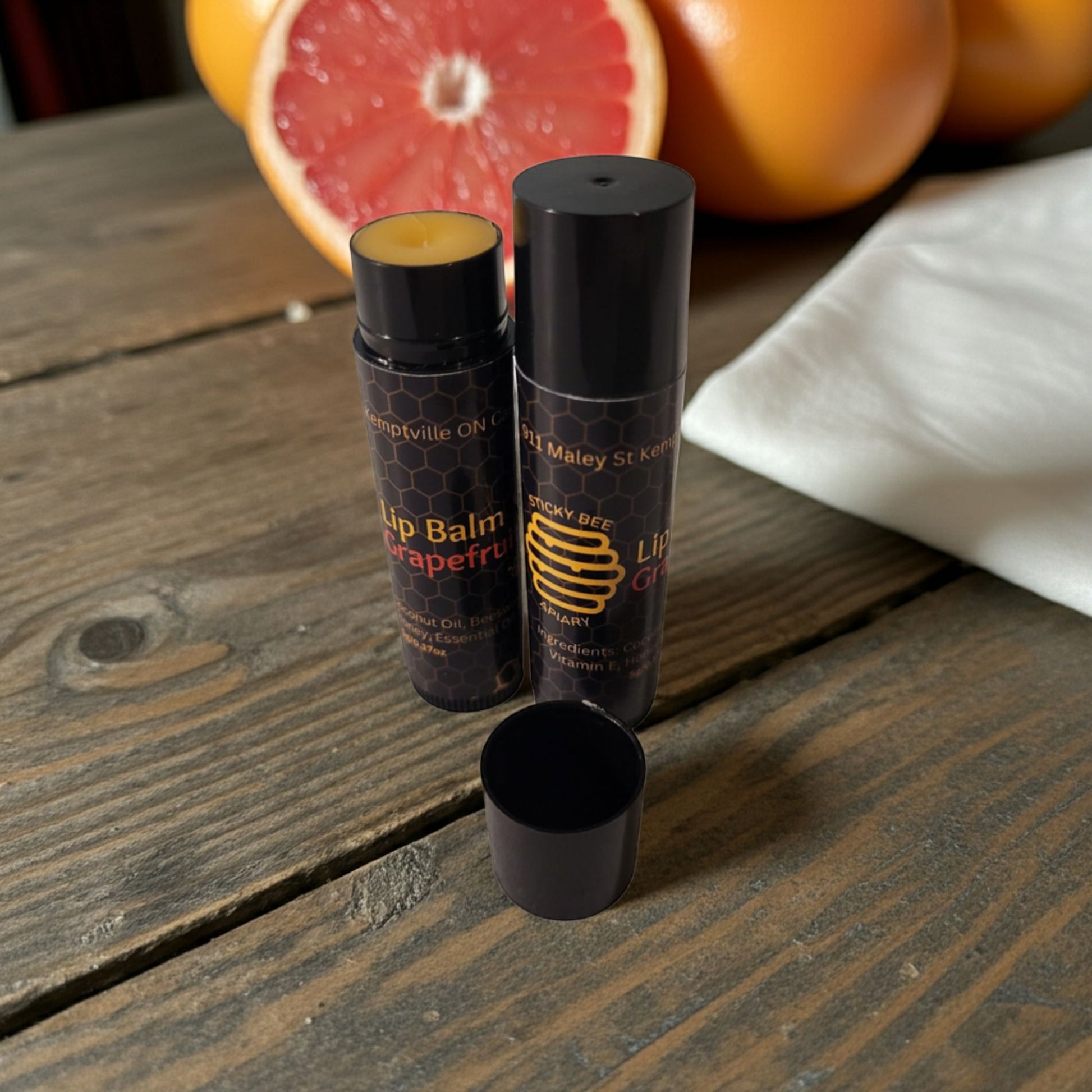 grapefruit-beeswax-lip-balm-packaging-sticky-bee-apiary